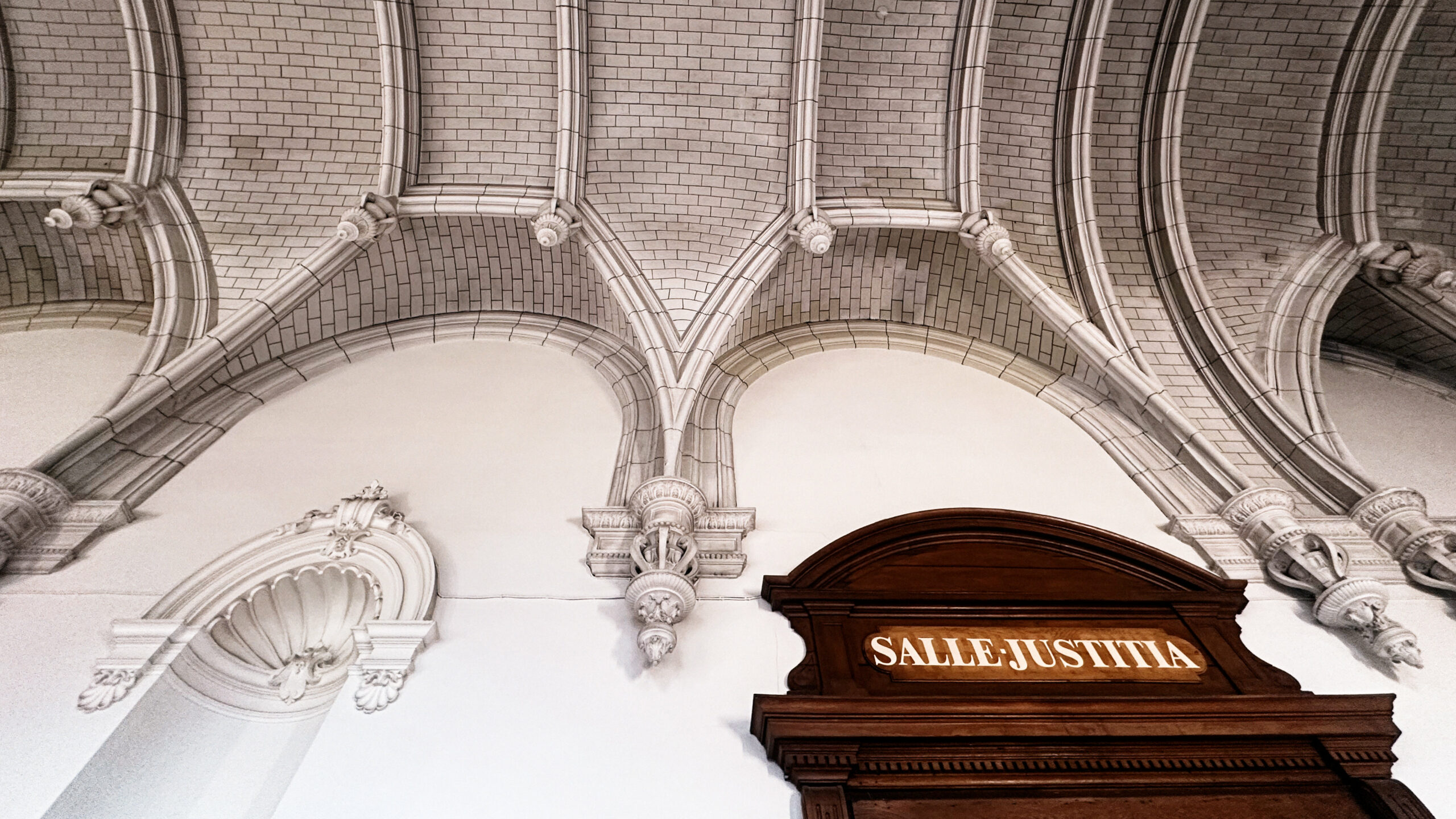 palais de justice de dieppe salle des pas perdus