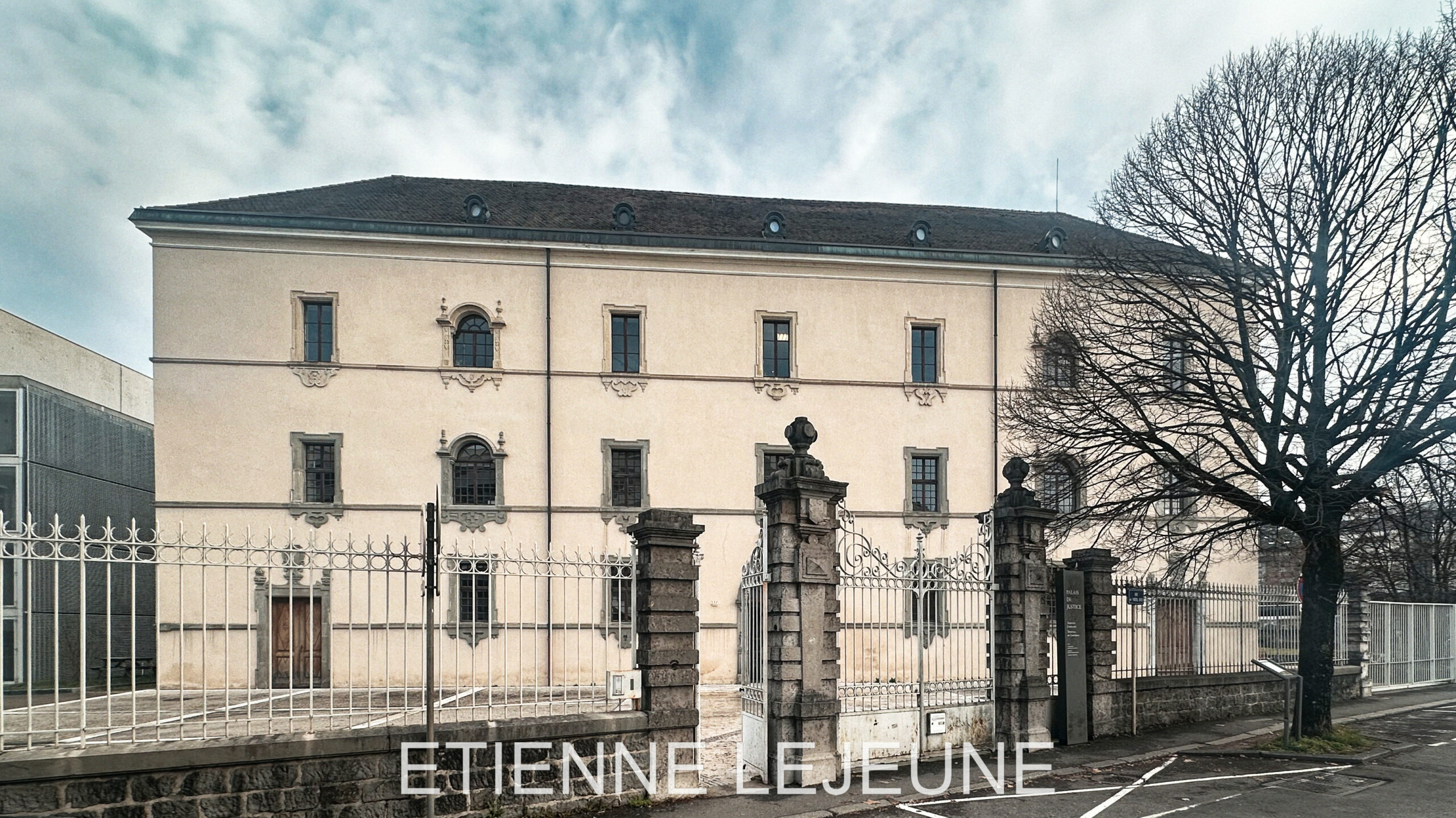 palais de justice thonon-les-bains