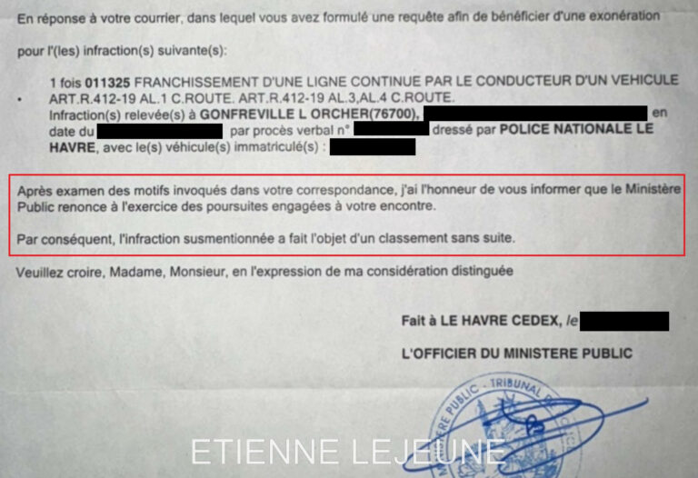 Ligne blanche franchie… sauf qu’il n’y avait pas de ligne blanche ! PV classé sans suite