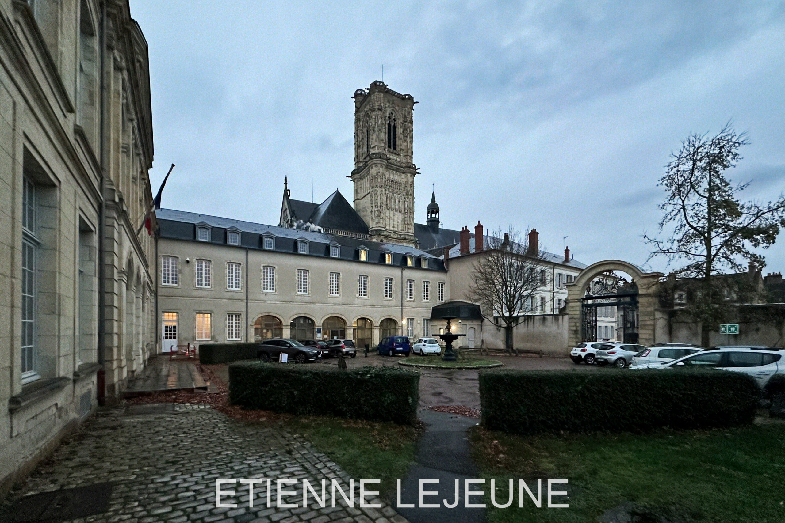 Cathédrale Saint-Cyr et Sainte-Julitte de Nevers