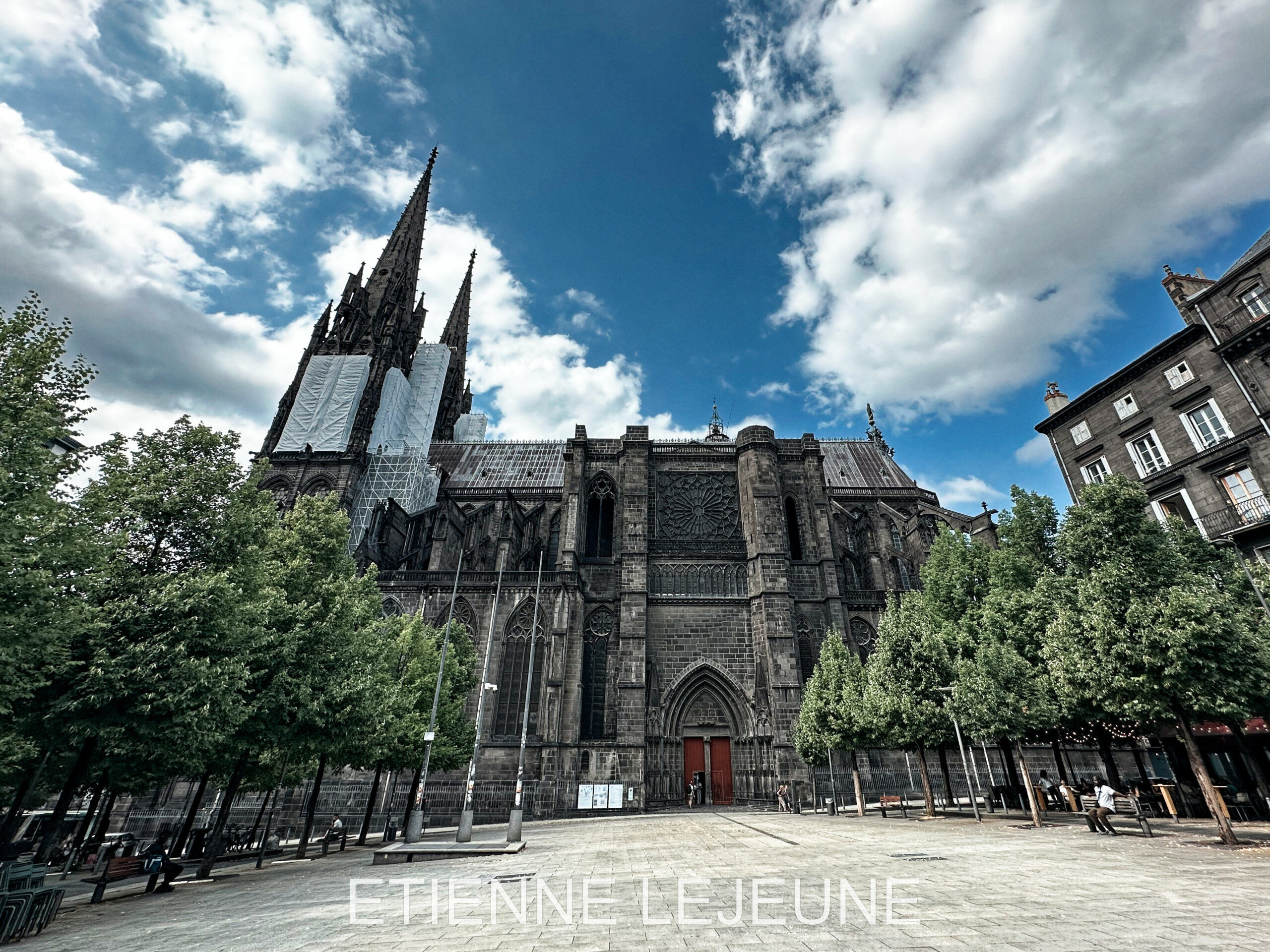 Cathédrale Notre-Dame-de-l'Assomption Clermont-Ferrand @Maître Etienne Lejeune Avocat permis Clermont-Ferrand